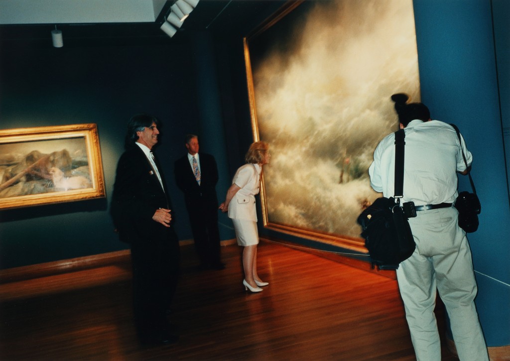 President and Mrs. Clinton Viewing the “Rings: Five Passions in World Art”  Exhibition at the High Museum of Art during the Summer Olympics, Atlanta, 1996