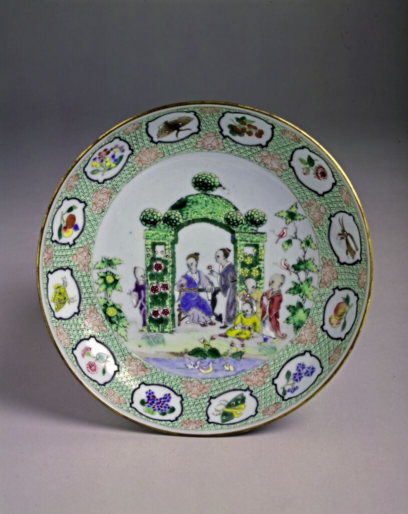Saucer Dish