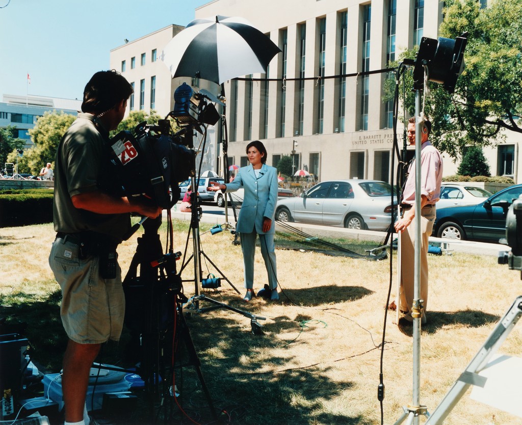 Coverage of Monica Lewinsky’s Testimony, Washington, D.C.