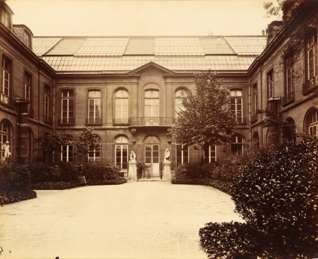 Ancien hotel de Chimay, quai Malaquais