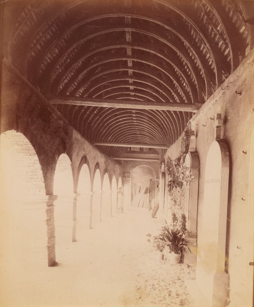 Montfort-l’Amarey, ancien cloitre