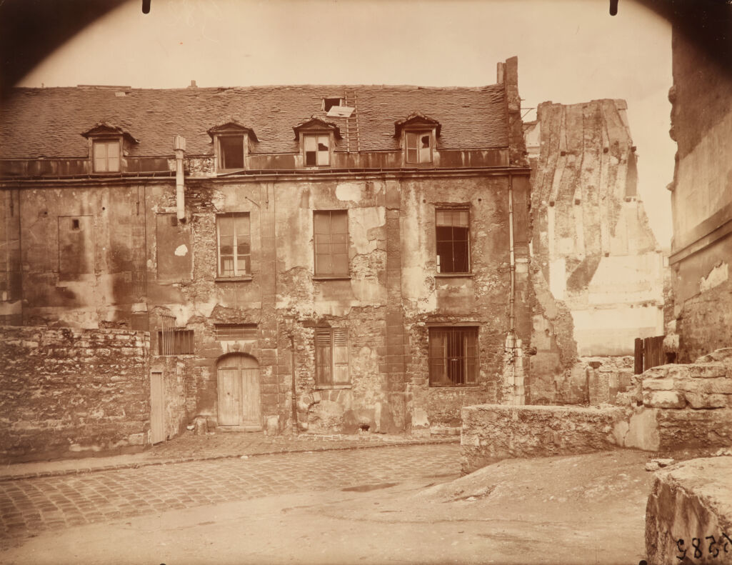 Maison, rue du Cimetiere Saint-Benoit