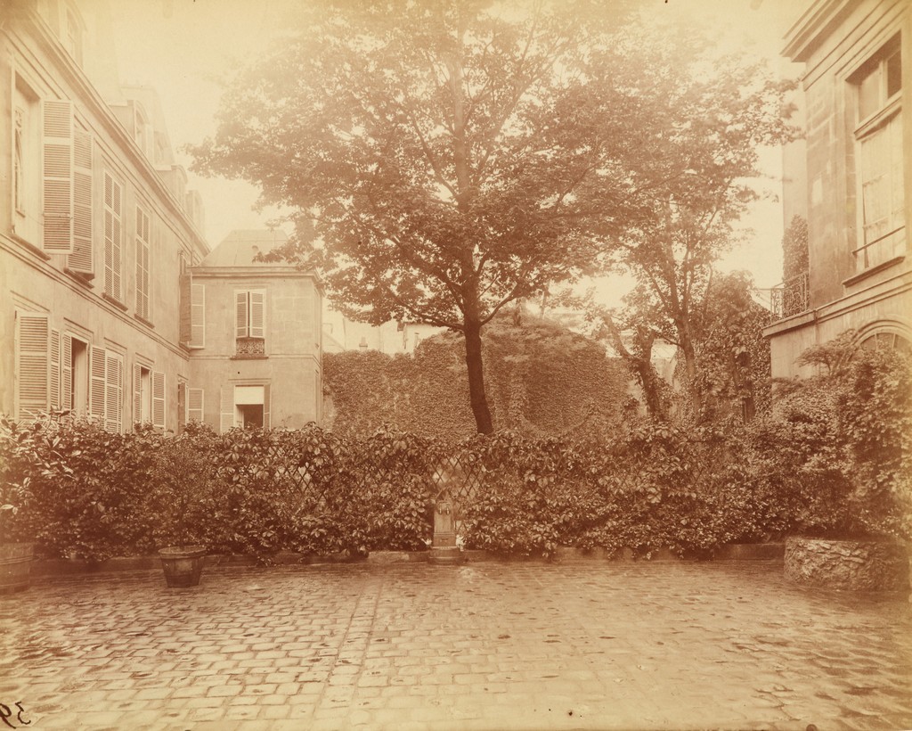 Hotel de la Marquise de Brinvilliers, rue Charles X12, 1900 (4e Arrondissement)