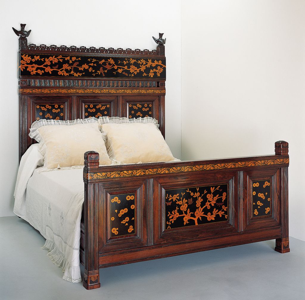 Bedstead