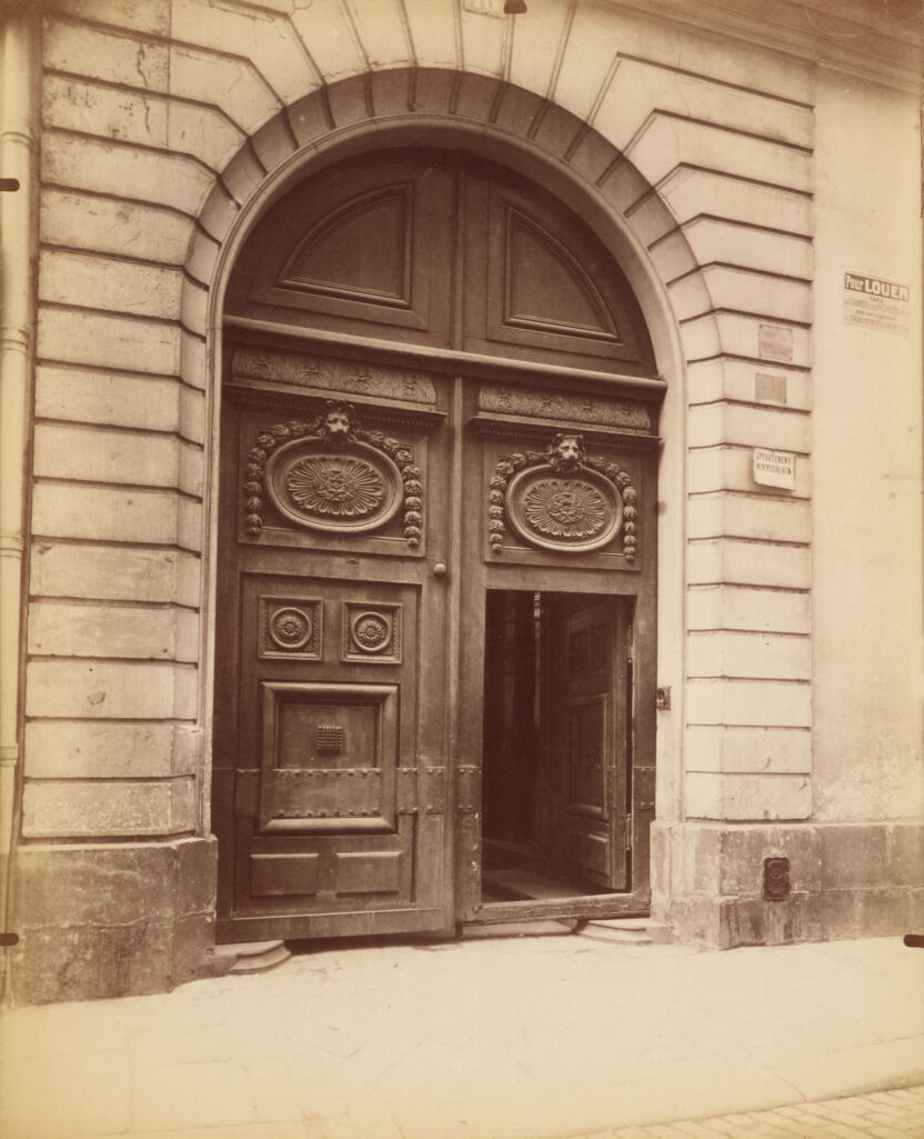 Hotel de Nevers, rue Seguier 18