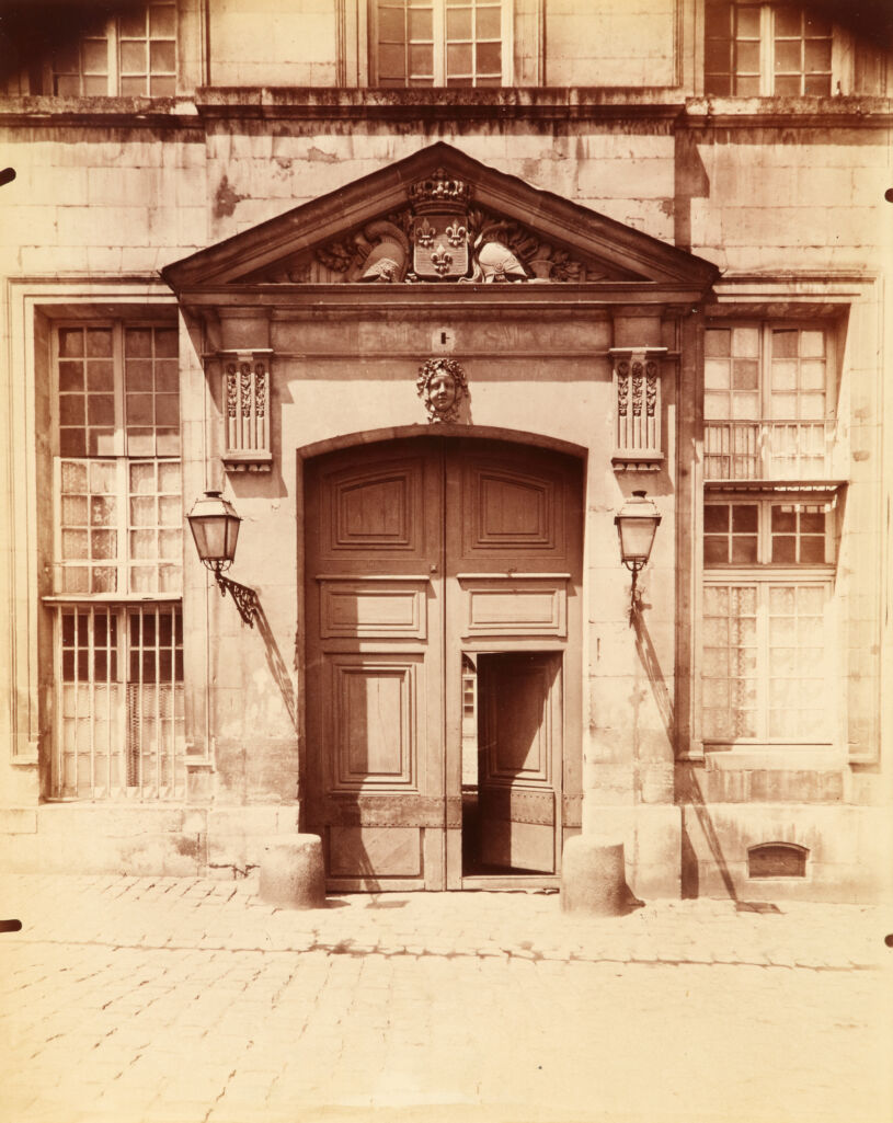 Porte, rue du Gambetta (Versailles)