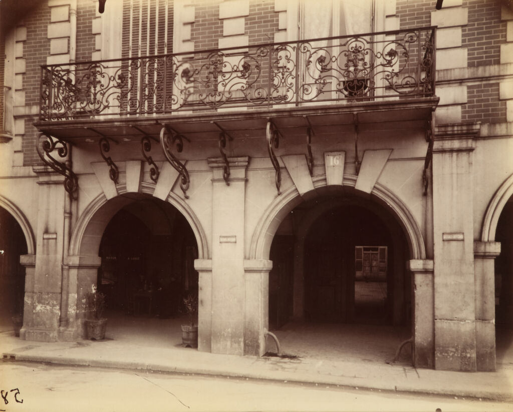 Hotel de Mlle Chatelet, place des Vosges 16