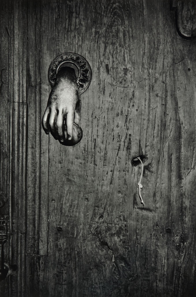 Hand in Door, Mexico