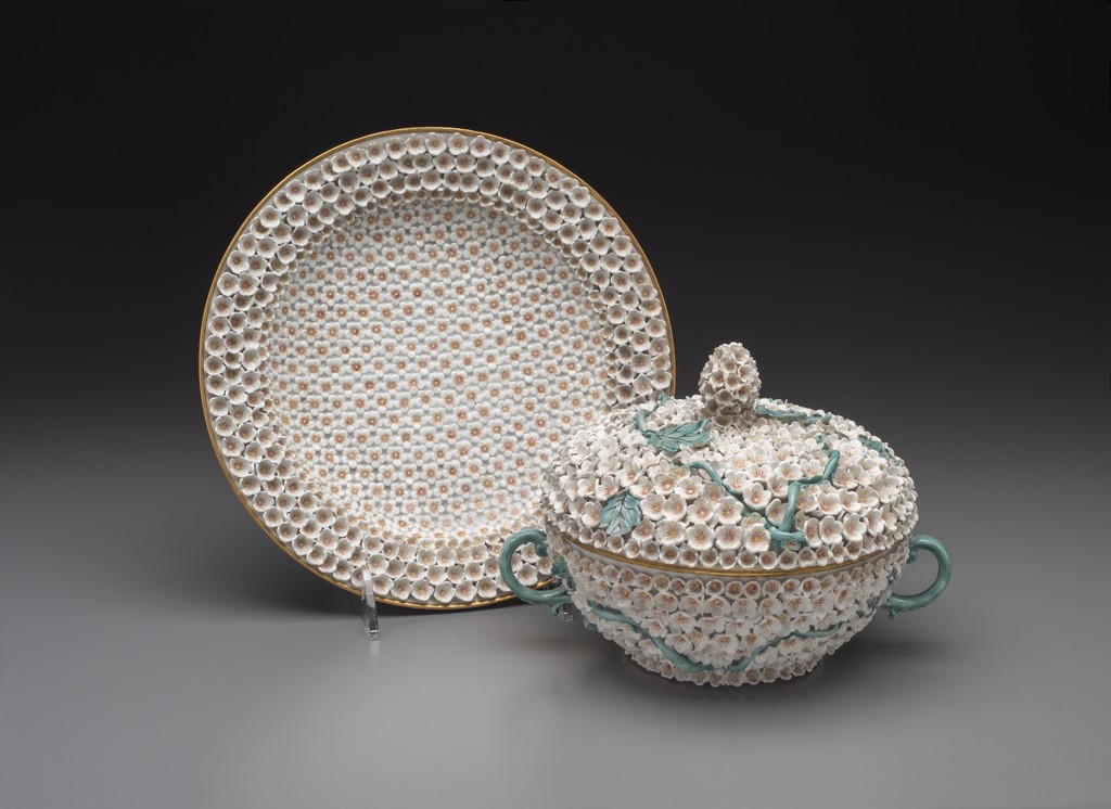 Covered Tureen Covered Tureen