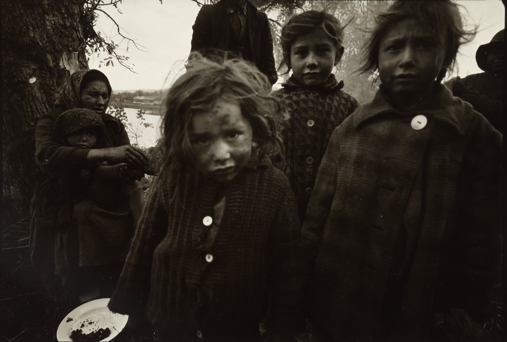 Gypsy Children, Romania