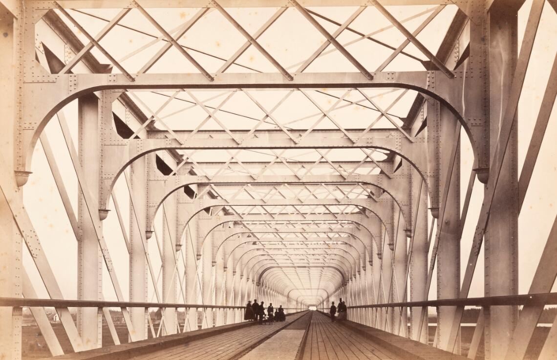 Noordelijk uiteinde van de brug, vanuit de draagwanden gezien (30 augustus 1868)