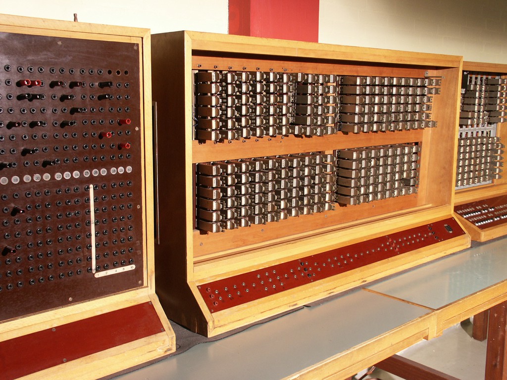TESTUDO computer door W.L. van der Poel | Academisch Erfgoed ...
